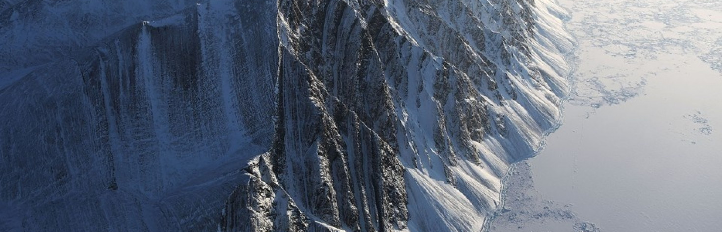 Above Canada and Greenland With NASA`s Operation IceBridge