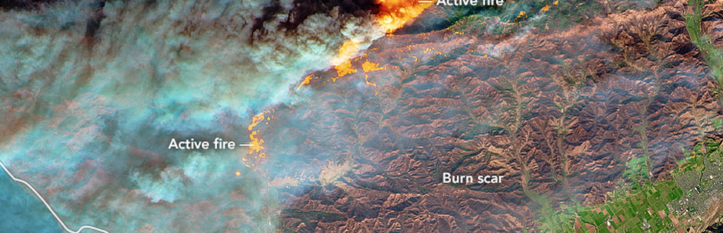 Raging Southern California Wildfires Seen from Space (Photos)