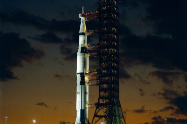 10 Surprising Facts About NASA`s Might Saturn V Moon Rocket