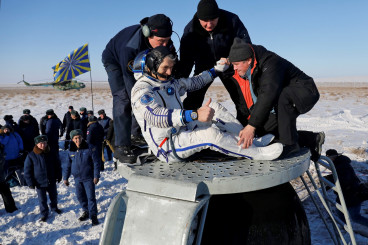 Photos: Soyuz Touches Down in the Depths of Winter with International Crew Trio