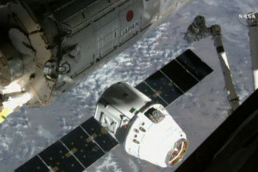 Recycled SpaceX Dragon Capsule Makes 2nd Delivery to Space Station