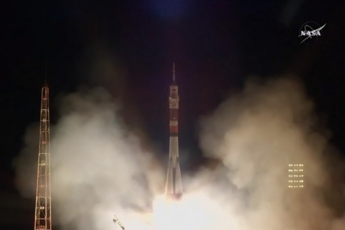 New US-Russian Crew Launches to Space Station on Soyuz Rocket