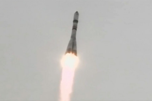 Russian Rocket Launches on Two-Day Cargo Delivery to Station