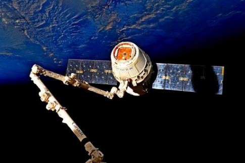 SpaceX Dragon Parachutes to Pre-Sunrise Splashdown, capping...