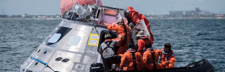 Astronauts Test Orion Spacecraft Exit Methods in the Gulf of...