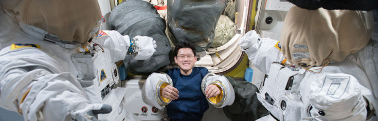 Station Officials Postpone Monday’s Spacewalk to Mid-February – Space Station