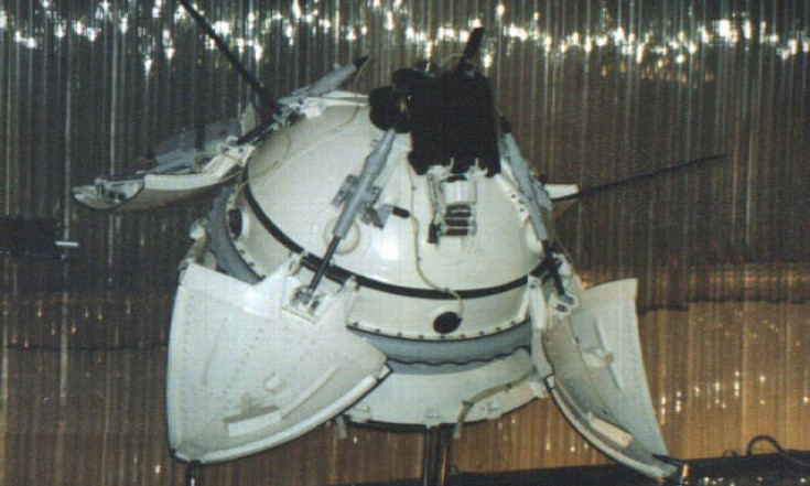 @abana09: OTD in 1971, Soviet space probe...