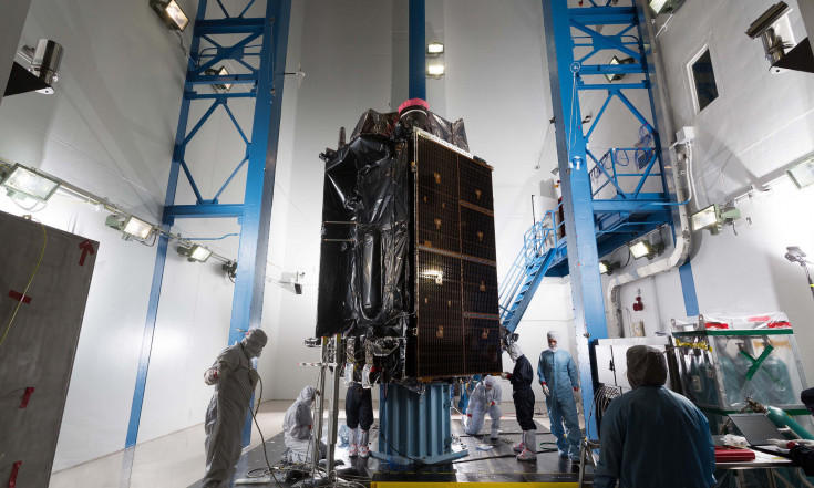 Air Force to acquire new jam-resistant GPS satellites - SpaceNews.com
