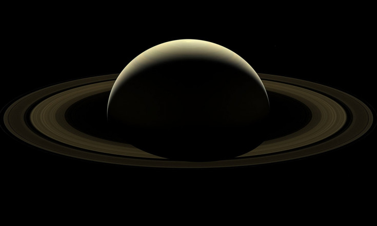 Beautiful Saturn: Cassini Team Unveils Farewell Photo of Ringed Planet