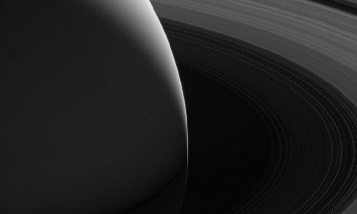 Beautiful Saturn: Ringed Planet Shines in New Cassini Photo