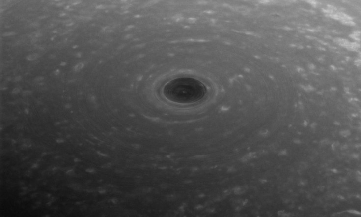 Cassini Snaps Saturn`s Strange Polar Vortex During Daring Dive