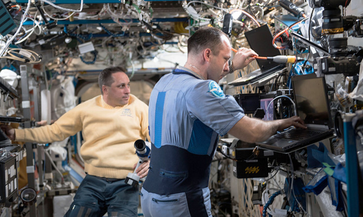 Crew Looking Ahead to Friday Russian Spacewalk – Space Station