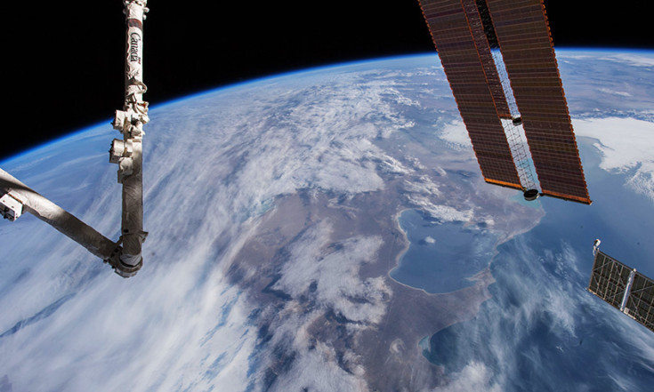 Crew Waits for New Cargo Delivery Date Amidst Spacewalk Preps – Space Station