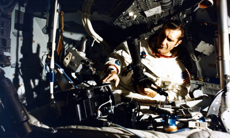 Dick Gordon, NASA astronaut who walked in space and flew to moon, dies at 88 | collectSPACE