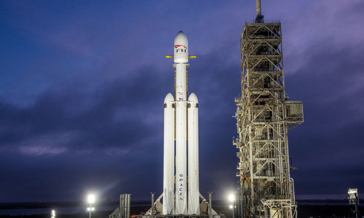 Elon Musk`s SpaceX Rocket Family Photo Shows Falcon Heavy and Falcon 9