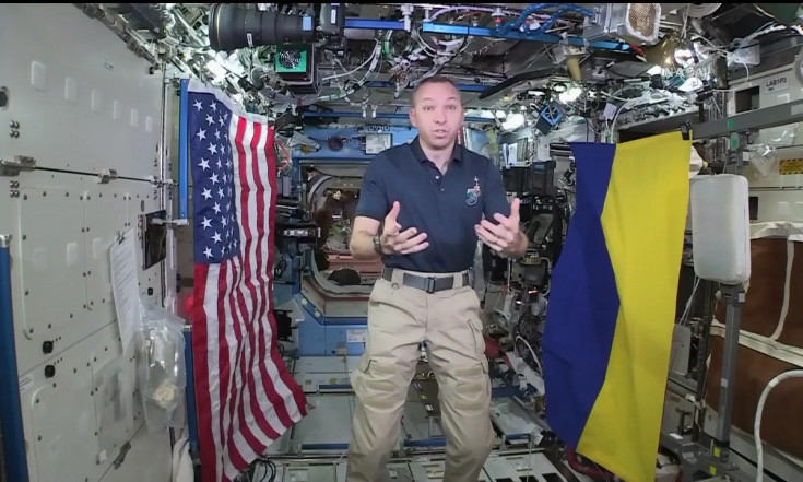 Expedition 53 Inspires the Next Generation, Learns More About How the Human Body Responds to Space