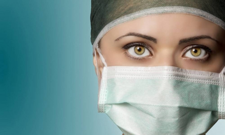 If Your Surgeon Is A Woman, You Are Less Likely to Die Within A Month of Surgery
