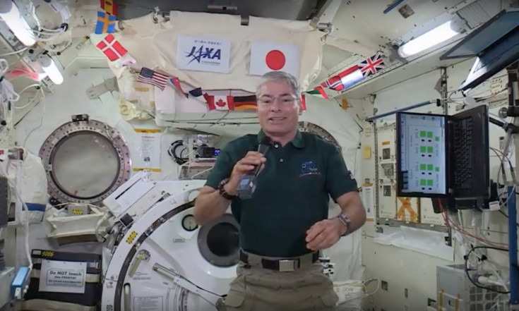 NASA Astronauts Share Christmas Memories from Space (Video)