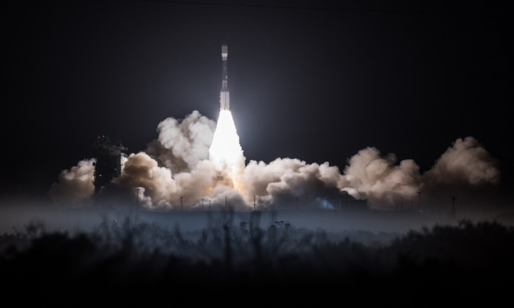 Photos: Delta II Thunders into the Night with JPSS-1