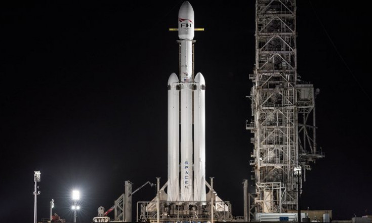 Preview: SpaceX Set to Debut Falcon Heavy Rocket via Long-Awaited Shakedown Flight – Spaceflight101