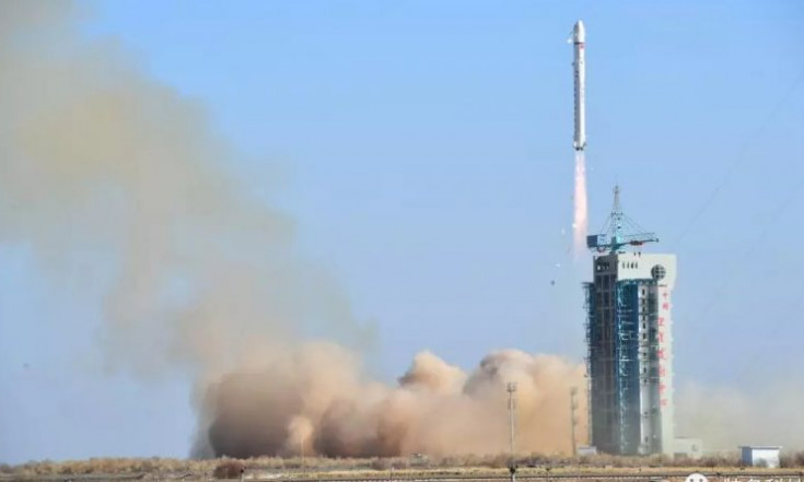 Third Chinese Launch of the Week Deploys LKW-3 Land Survey Satellite – Spaceflight101