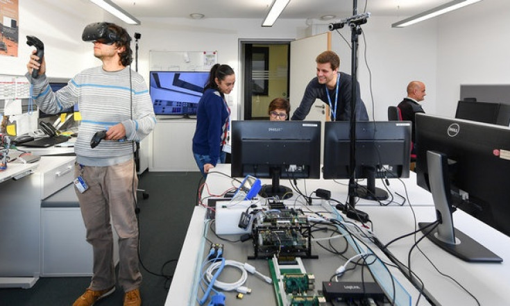 Von der Kerze zur Glühbirne - Innovative Technologien für künftige Raumfahrtmissionen